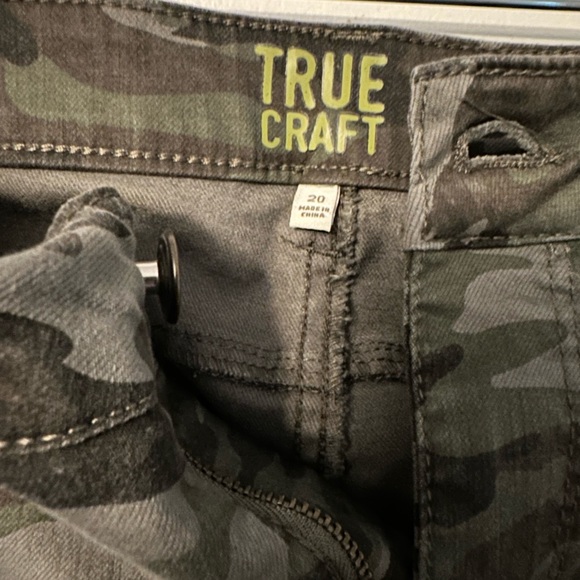 Camo Jeans - Picture 4 of 7